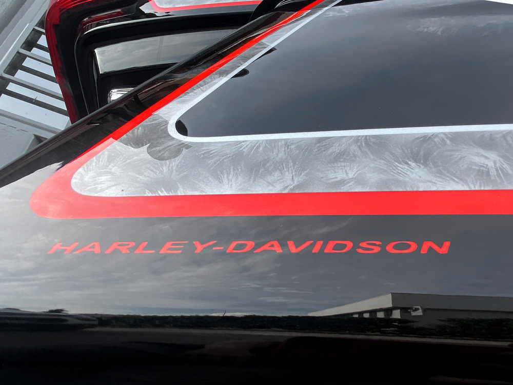 Harley Davidson  - 18